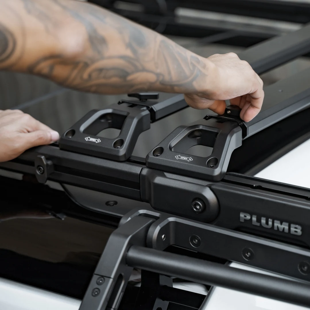 img defender 90 roof rack 1