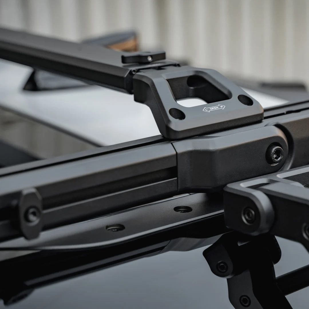 img defender 90 roof rack 4